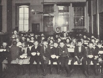 photo of kids in a school cafeteria